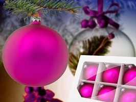 Røde matte julekugler i glas. Klassiske store julekugler med fløjlseffekt